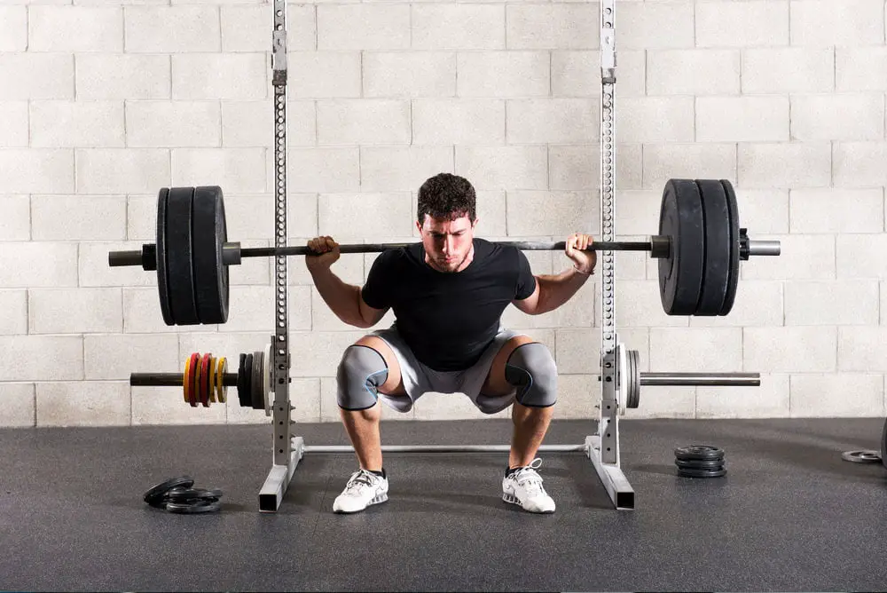 exercises-for-bulking-the-squat