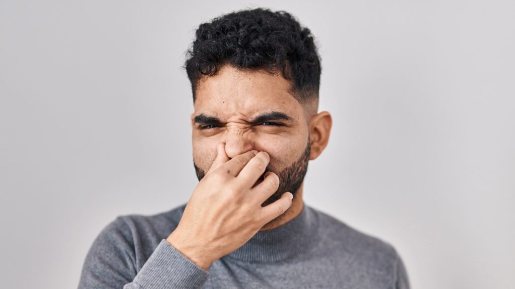 protein shaker bad smell