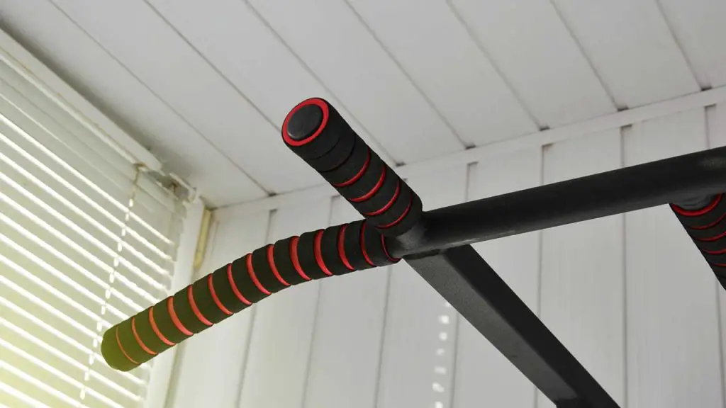 Doorway Pull-up Bar doorway gyms Doorway Pull-up Bar doorway gyms