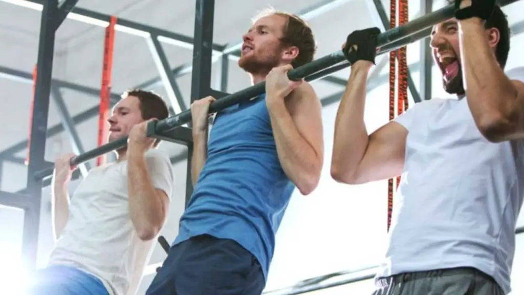 How Many Pull Ups is Good? A Clear Guide for Fitness Enthusiasts 8 difference-between-pull-up-and-chin-up-pull-ups-vs-chin-ups-2