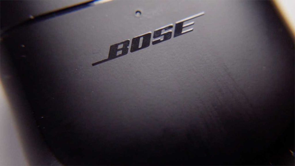 bose quietcomfort 2 review case