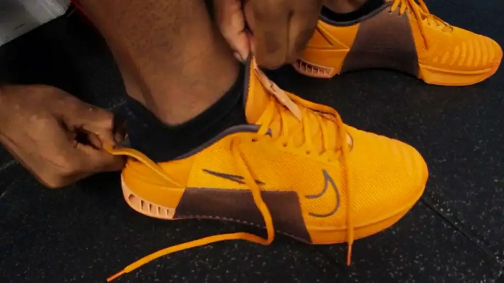 Nike Metcon vs Romaleos Review 